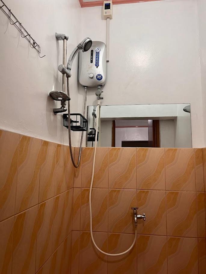 Bella'S Bed & Breakfast Dauis Ngoại thất bức ảnh